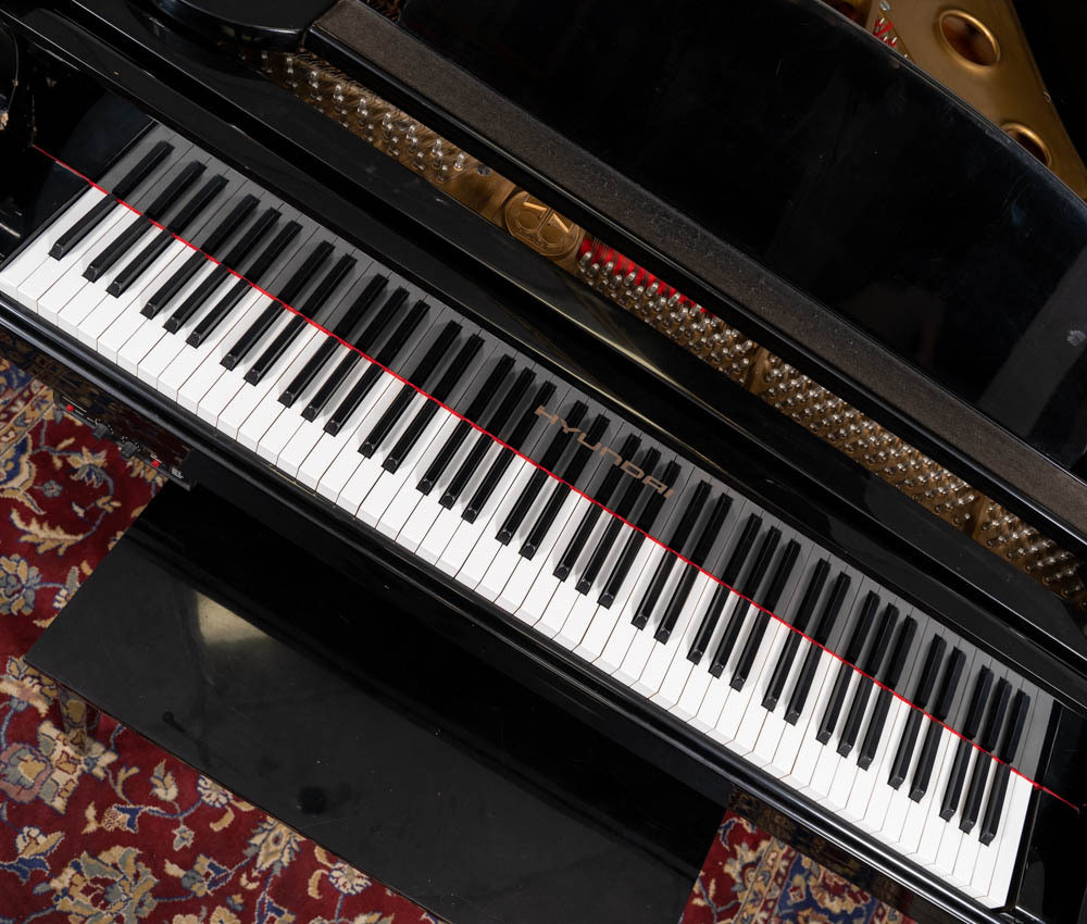 Hyundai Grand Piano Polished Ebony SN : HHJG0218